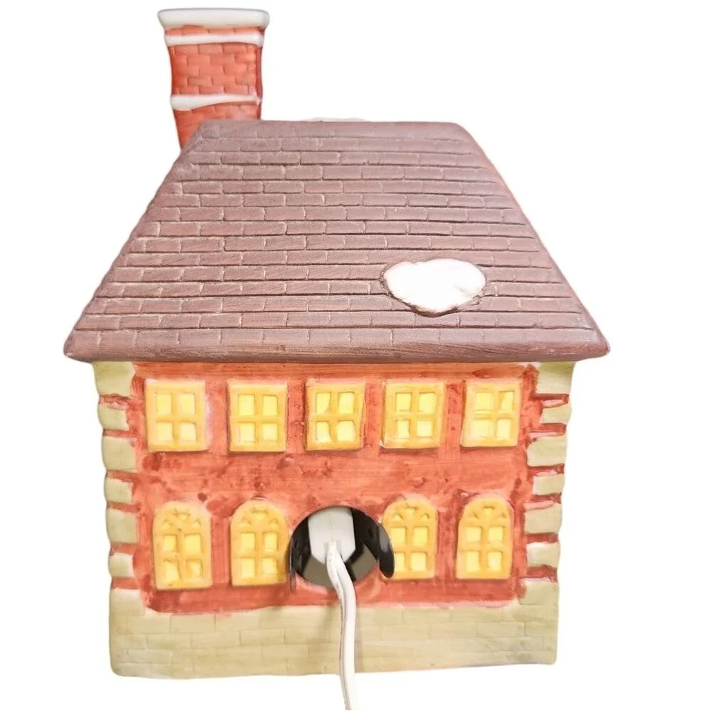 National Decorations Christmas Collectibles 1991 Americana Lighted Bank 8